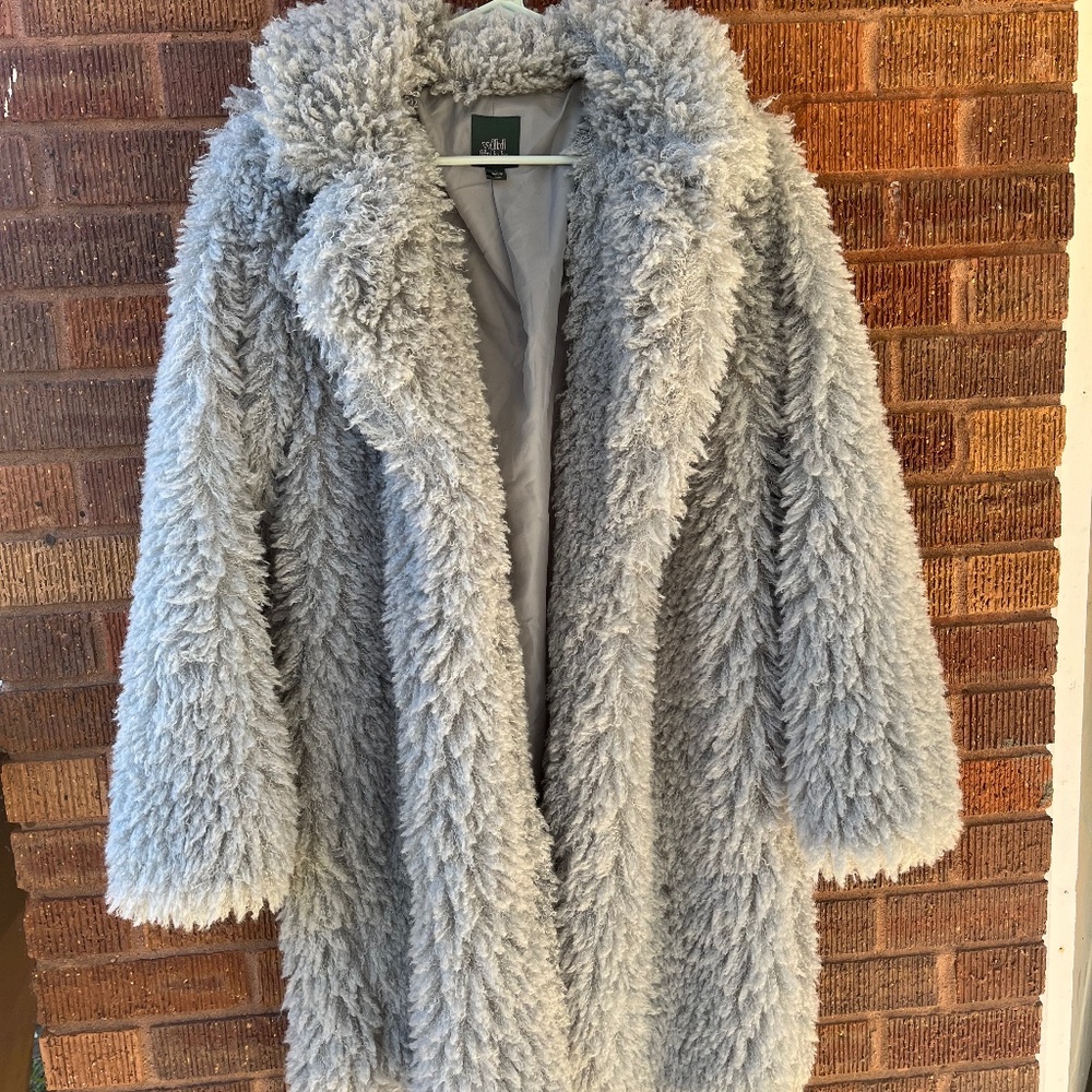 Women’s faux fur jacket